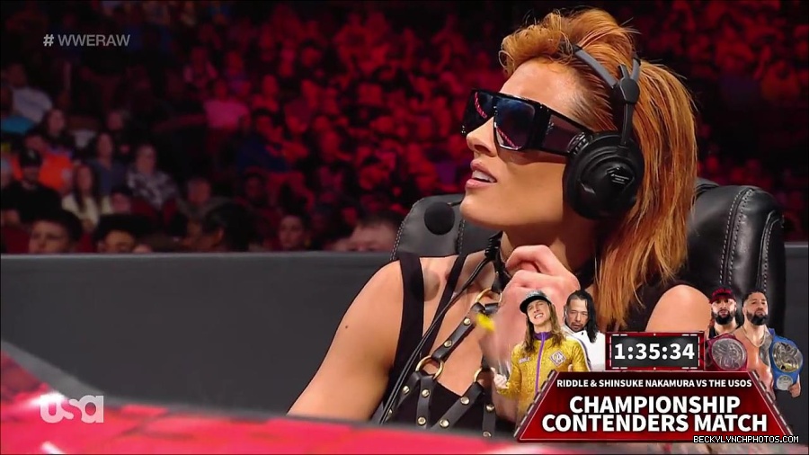 WWE_RAW_30th_May_2022_720p_WEBRip_h264_mp4_001066277.jpg
