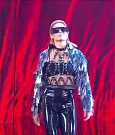 WWE_RAW_30th_May_2022_720p_WEBRip_h264_mp4_000035385.jpg
