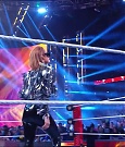 WWE_RAW_30th_May_2022_720p_WEBRip_h264_mp4_000124724.jpg