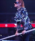 WWE_RAW_30th_May_2022_720p_WEBRip_h264_mp4_000127127.jpg