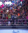 WWE_RAW_30th_May_2022_720p_WEBRip_h264_mp4_000130330.jpg