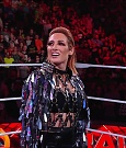 WWE_RAW_30th_May_2022_720p_WEBRip_h264_mp4_000150350.jpg