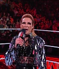 WWE_RAW_30th_May_2022_720p_WEBRip_h264_mp4_000157157.jpg