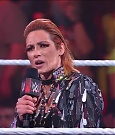 WWE_RAW_30th_May_2022_720p_WEBRip_h264_mp4_000191191.jpg