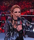 WWE_RAW_30th_May_2022_720p_WEBRip_h264_mp4_000205205.jpg