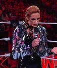 WWE_RAW_30th_May_2022_720p_WEBRip_h264_mp4_000261261.jpg