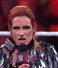 WWE_RAW_30th_May_2022_720p_WEBRip_h264_mp4_000268067.jpg