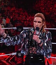 WWE_RAW_30th_May_2022_720p_WEBRip_h264_mp4_000296095.jpg