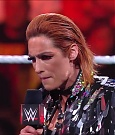 WWE_RAW_30th_May_2022_720p_WEBRip_h264_mp4_000337737.jpg