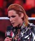 WWE_RAW_30th_May_2022_720p_WEBRip_h264_mp4_000338538.jpg