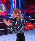 WWE_RAW_30th_May_2022_720p_WEBRip_h264_mp4_000342942.jpg