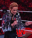 WWE_RAW_30th_May_2022_720p_WEBRip_h264_mp4_000347747.jpg
