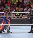 WWE_RAW_30th_May_2022_720p_WEBRip_h264_mp4_000427427.jpg