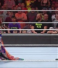 WWE_RAW_30th_May_2022_720p_WEBRip_h264_mp4_000456022.jpg