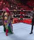 WWE_RAW_30th_May_2022_720p_WEBRip_h264_mp4_000504871.jpg