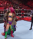 WWE_RAW_30th_May_2022_720p_WEBRip_h264_mp4_000509275.jpg