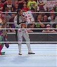 WWE_RAW_30th_May_2022_720p_WEBRip_h264_mp4_000520887.jpg