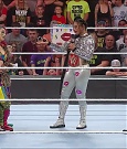 WWE_RAW_30th_May_2022_720p_WEBRip_h264_mp4_000528895.jpg