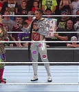 WWE_RAW_30th_May_2022_720p_WEBRip_h264_mp4_000531297.jpg