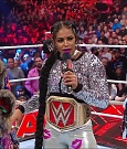 WWE_RAW_30th_May_2022_720p_WEBRip_h264_mp4_000556923.jpg