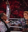 WWE_RAW_30th_May_2022_720p_WEBRip_h264_mp4_000576943.jpg