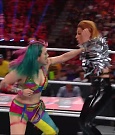 WWE_RAW_30th_May_2022_720p_WEBRip_h264_mp4_000579745.jpg