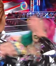 WWE_RAW_30th_May_2022_720p_WEBRip_h264_mp4_000580546.jpg