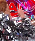 WWE_RAW_30th_May_2022_720p_WEBRip_h264_mp4_000583749.jpg