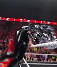 WWE_RAW_30th_May_2022_720p_WEBRip_h264_mp4_000602969.jpg