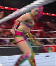 WWE_RAW_30th_May_2022_720p_WEBRip_h264_mp4_000604971.jpg