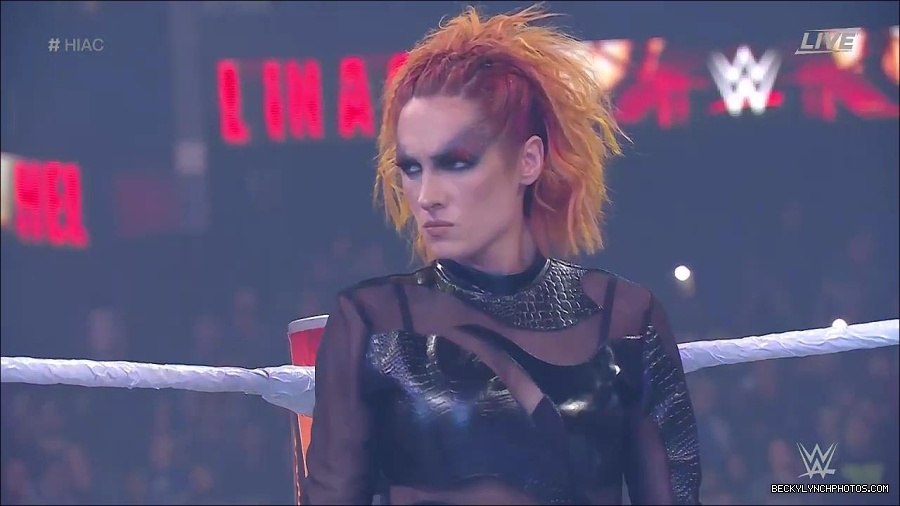 WWE_Hell_In_A_Cell_2022_720p_WEB_h264-HEEL_mp4_000662021.jpg