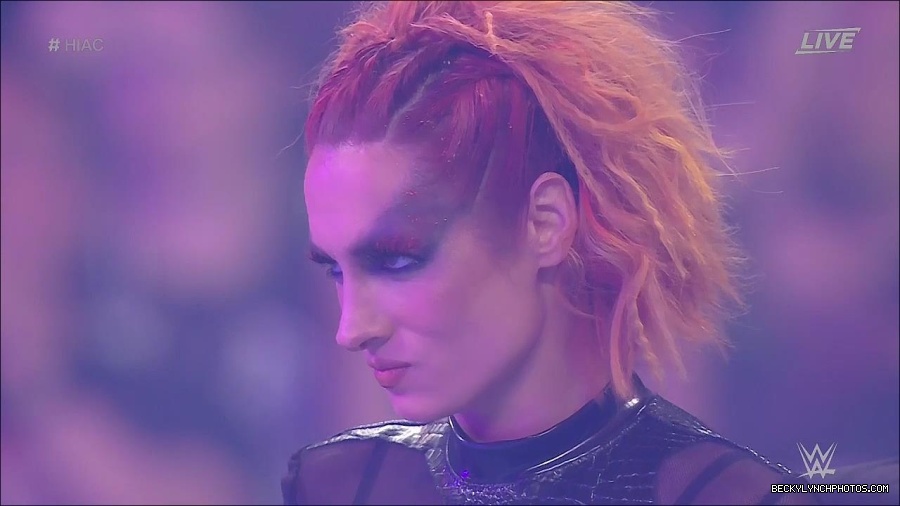 WWE_Hell_In_A_Cell_2022_720p_WEB_h264-HEEL_mp4_000690421.jpg