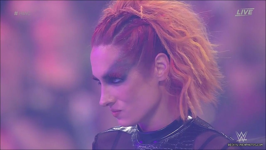 WWE_Hell_In_A_Cell_2022_720p_WEB_h264-HEEL_mp4_000690821.jpg
