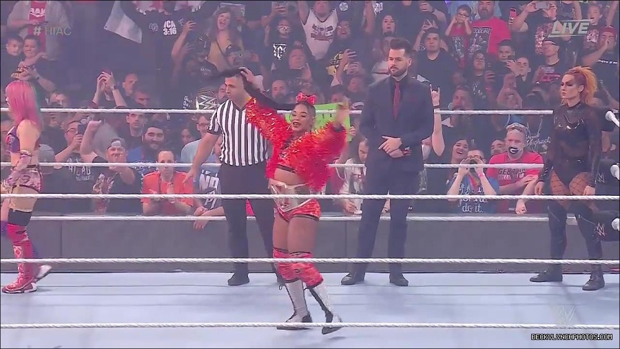 WWE_Hell_In_A_Cell_2022_720p_WEB_h264-HEEL_mp4_000742821.jpg