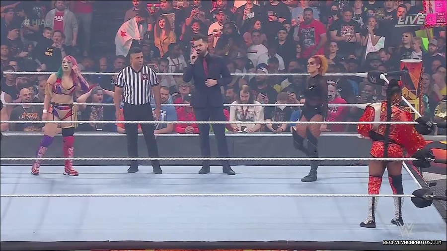 WWE_Hell_In_A_Cell_2022_720p_WEB_h264-HEEL_mp4_000769621.jpg