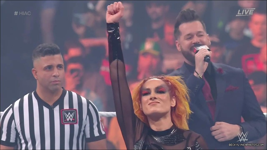 WWE_Hell_In_A_Cell_2022_720p_WEB_h264-HEEL_mp4_000774021.jpg