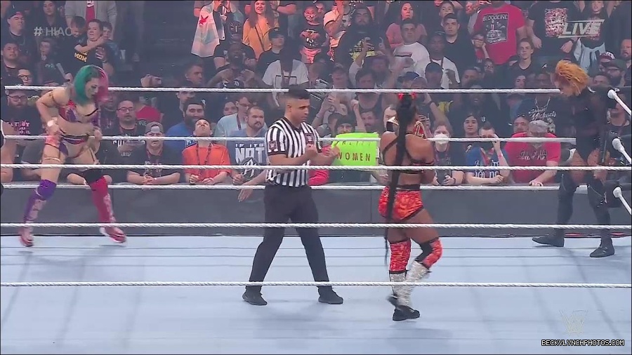 WWE_Hell_In_A_Cell_2022_720p_WEB_h264-HEEL_mp4_000815221.jpg