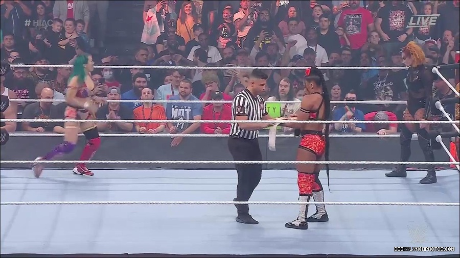 WWE_Hell_In_A_Cell_2022_720p_WEB_h264-HEEL_mp4_000816821.jpg