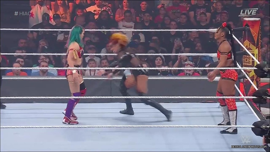 WWE_Hell_In_A_Cell_2022_720p_WEB_h264-HEEL_mp4_000849621.jpg