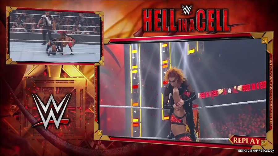 WWE_Hell_In_A_Cell_2022_720p_WEB_h264-HEEL_mp4_000947587.jpg
