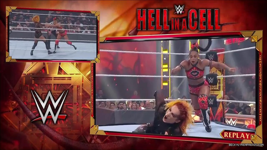 WWE_Hell_In_A_Cell_2022_720p_WEB_h264-HEEL_mp4_000949587.jpg