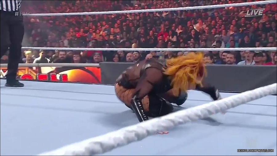 WWE_Hell_In_A_Cell_2022_720p_WEB_h264-HEEL_mp4_000957187.jpg
