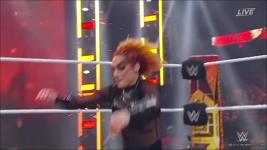 WWE_Hell_In_A_Cell_2022_720p_WEB_h264-HEEL_mp4_001060921.jpg