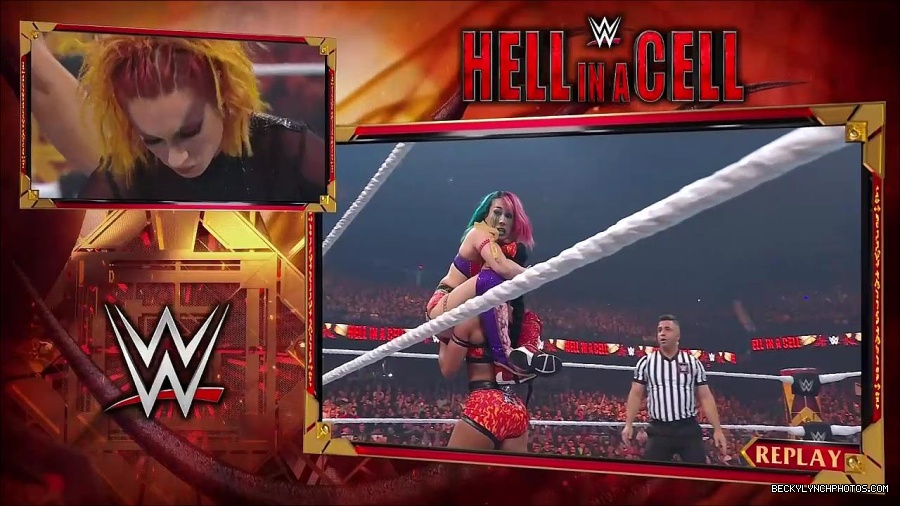 WWE_Hell_In_A_Cell_2022_720p_WEB_h264-HEEL_mp4_001086921.jpg