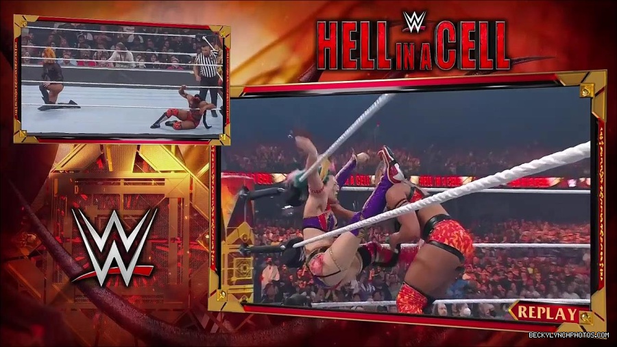 WWE_Hell_In_A_Cell_2022_720p_WEB_h264-HEEL_mp4_001090921.jpg
