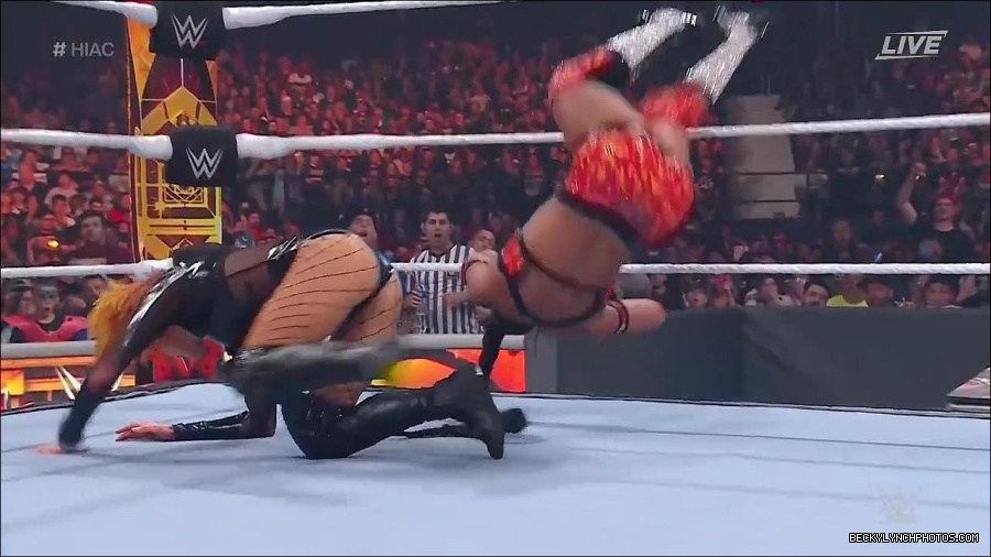 WWE_Hell_In_A_Cell_2022_720p_WEB_h264-HEEL_mp4_001177721.jpg