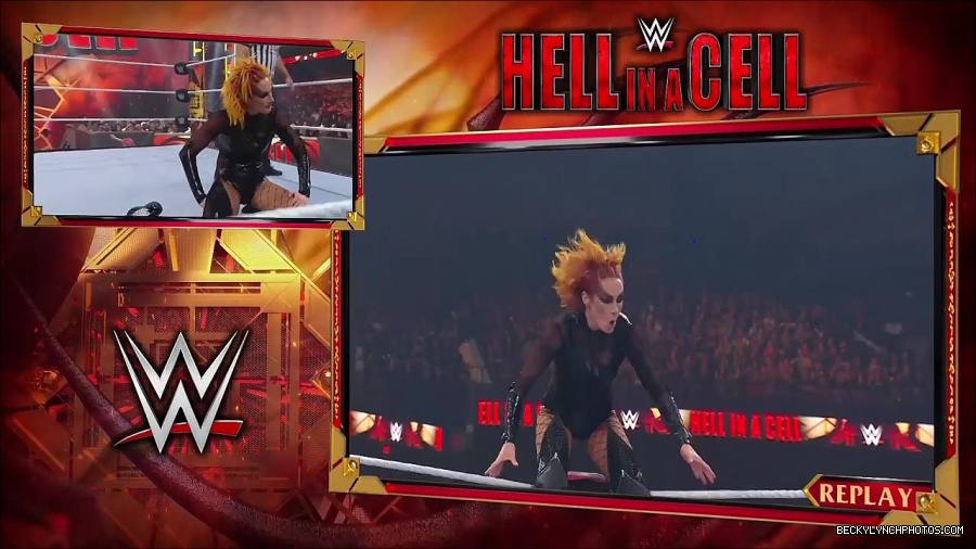 WWE_Hell_In_A_Cell_2022_720p_WEB_h264-HEEL_mp4_001191321.jpg
