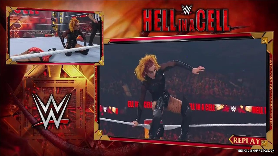 WWE_Hell_In_A_Cell_2022_720p_WEB_h264-HEEL_mp4_001192121.jpg