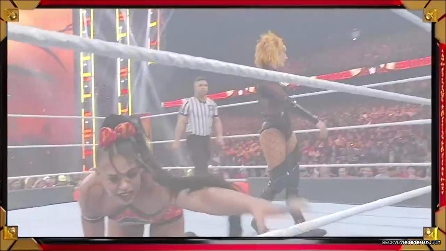 WWE_Hell_In_A_Cell_2022_720p_WEB_h264-HEEL_mp4_001199721.jpg
