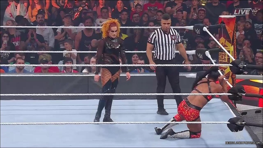 WWE_Hell_In_A_Cell_2022_720p_WEB_h264-HEEL_mp4_001202521.jpg